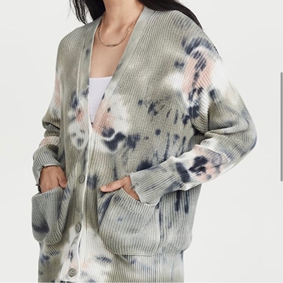 Young Fabulous and Broke Cardigan *missing a button - Picture 3 of 11